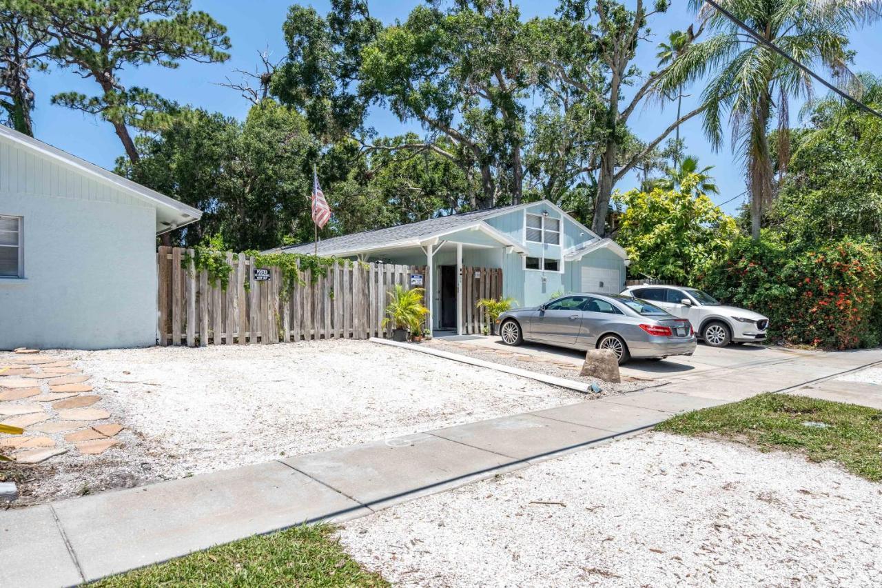2Bed 1Bath Suite Minutes To Downtown, Beaches, Restaurants, Theaters And More Sarasota Buitenkant foto