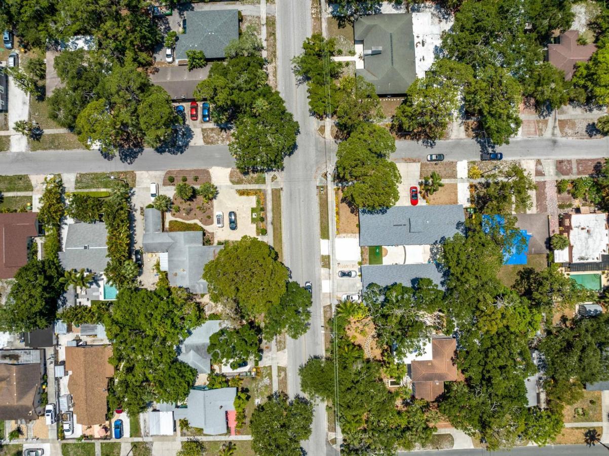 2Bed 1Bath Suite Minutes To Downtown, Beaches, Restaurants, Theaters And More Sarasota Buitenkant foto